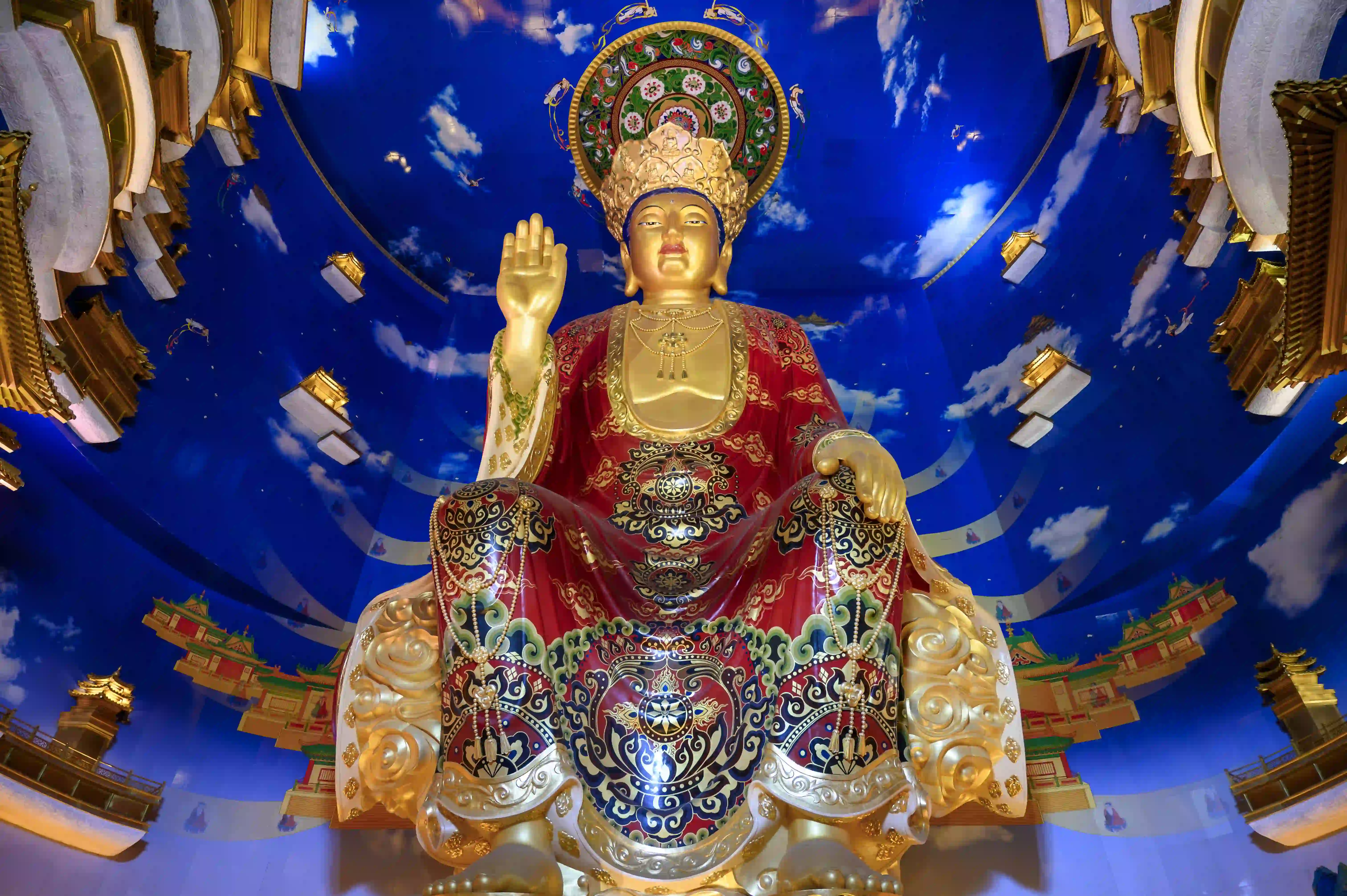 天冠弥勒像 天冠弥勒像