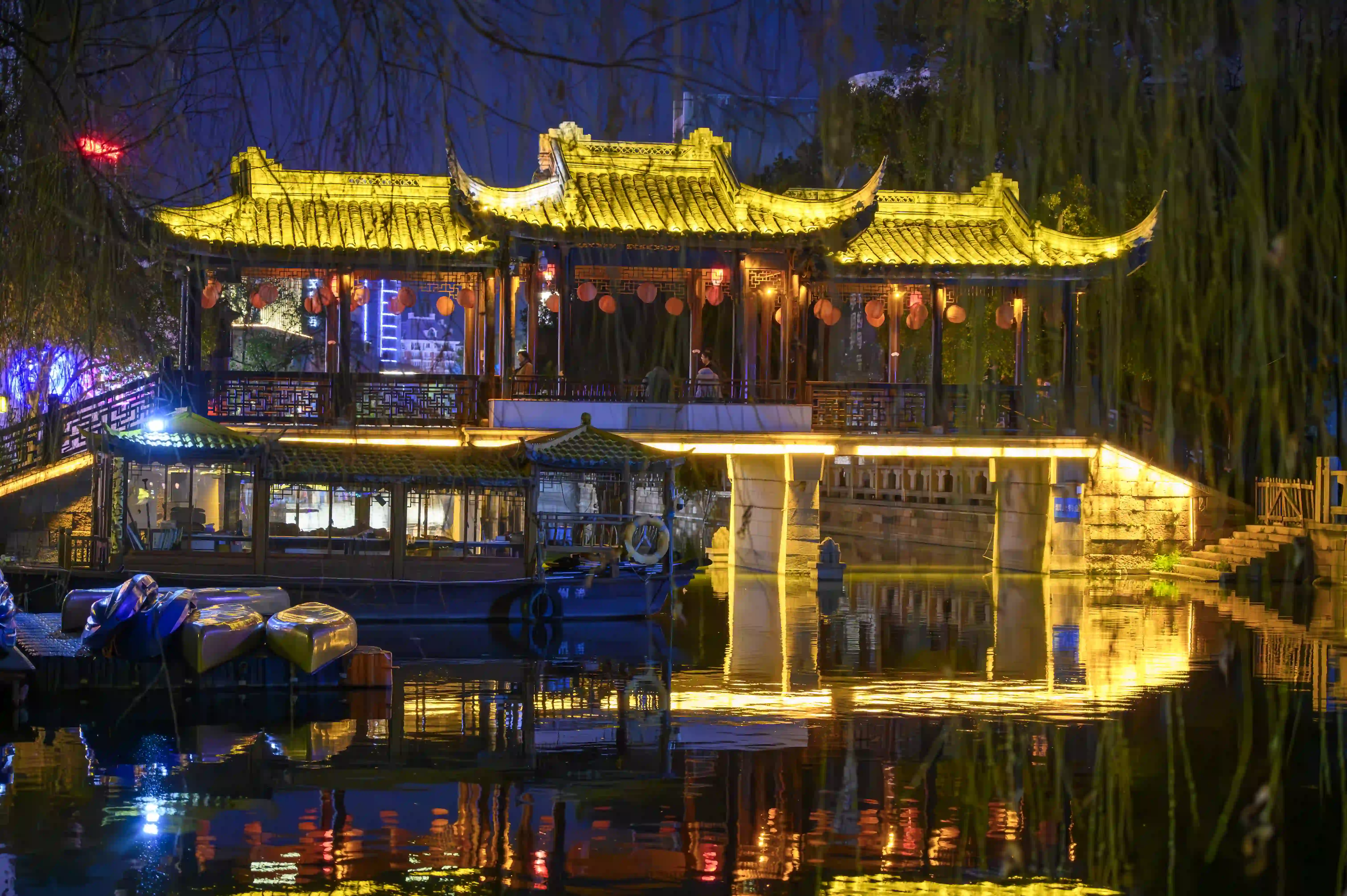 夜晚的青莲桥 夜晚的青莲桥