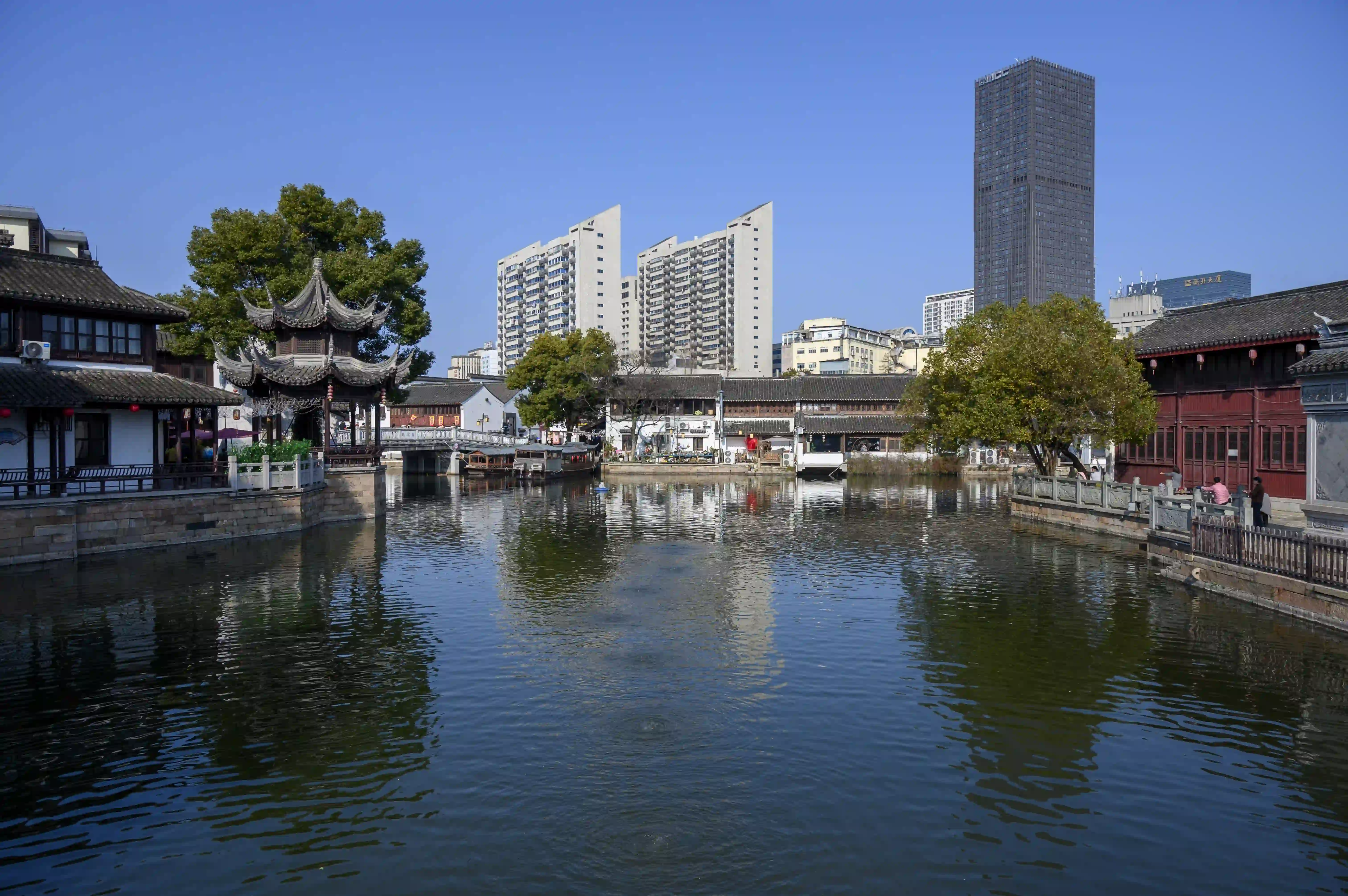 河边的美景 河边的美景