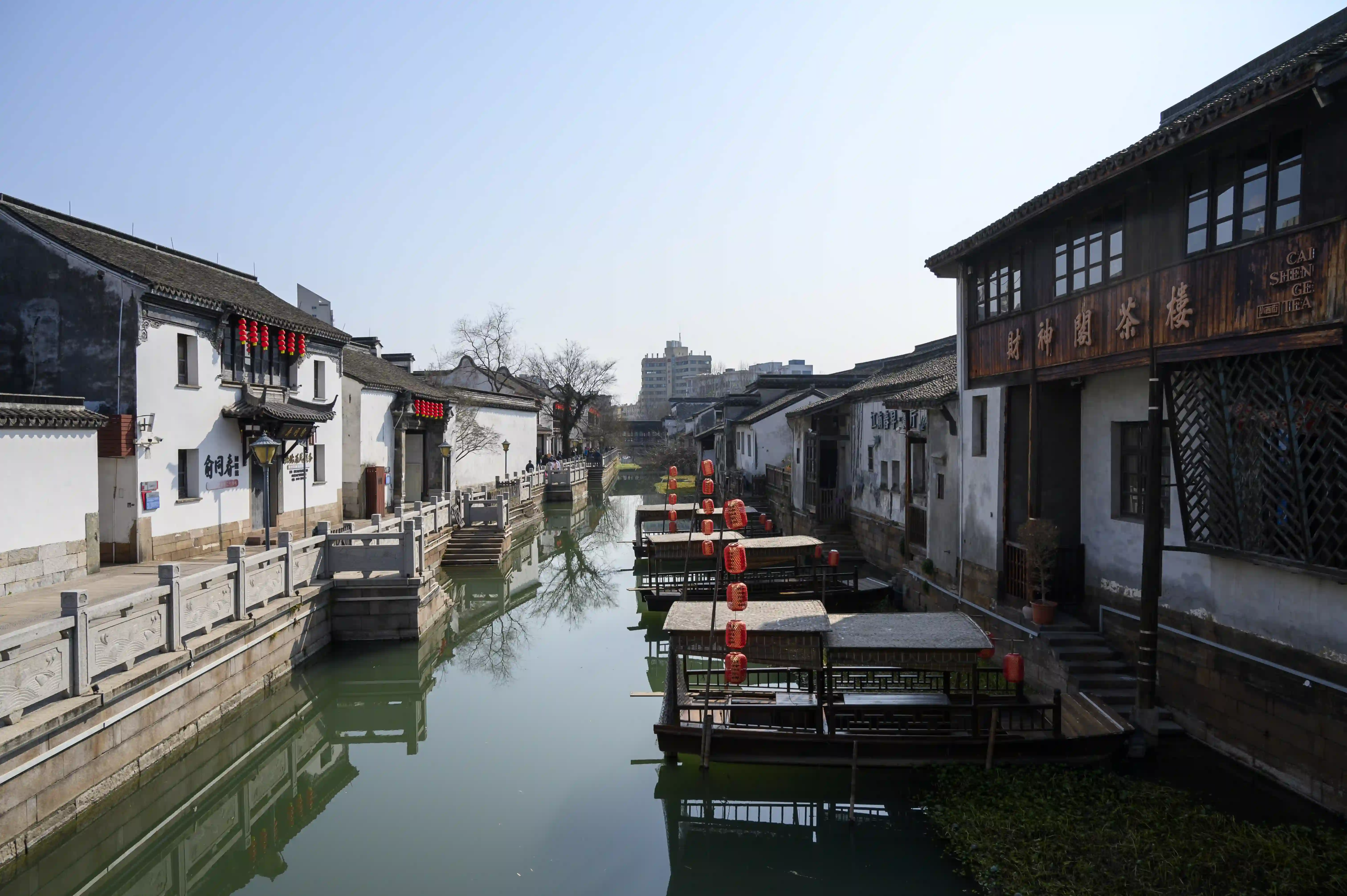 永安桥边漕渎河的景色 永安桥边漕渎河的景色
