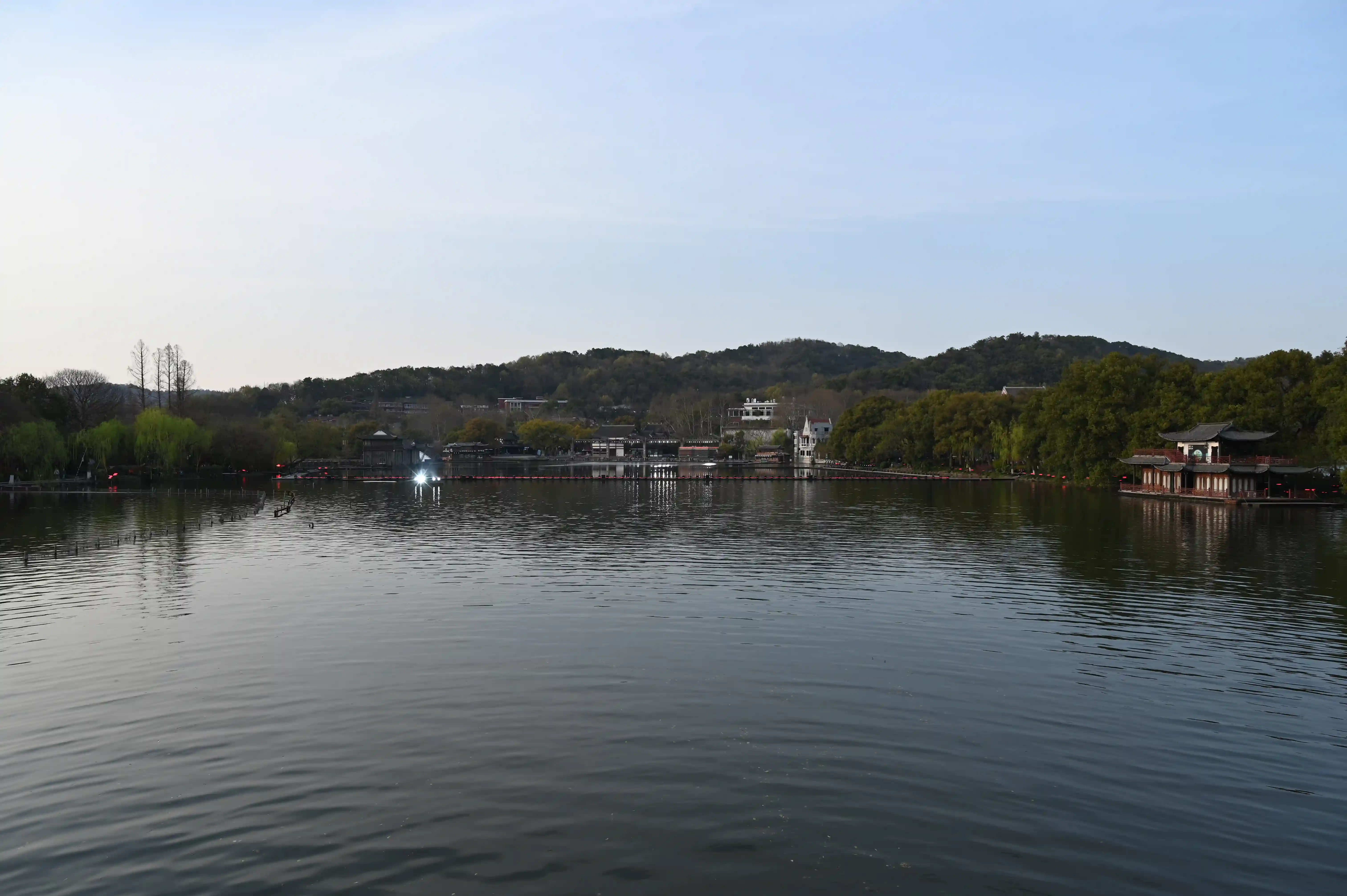 岳湖 岳湖