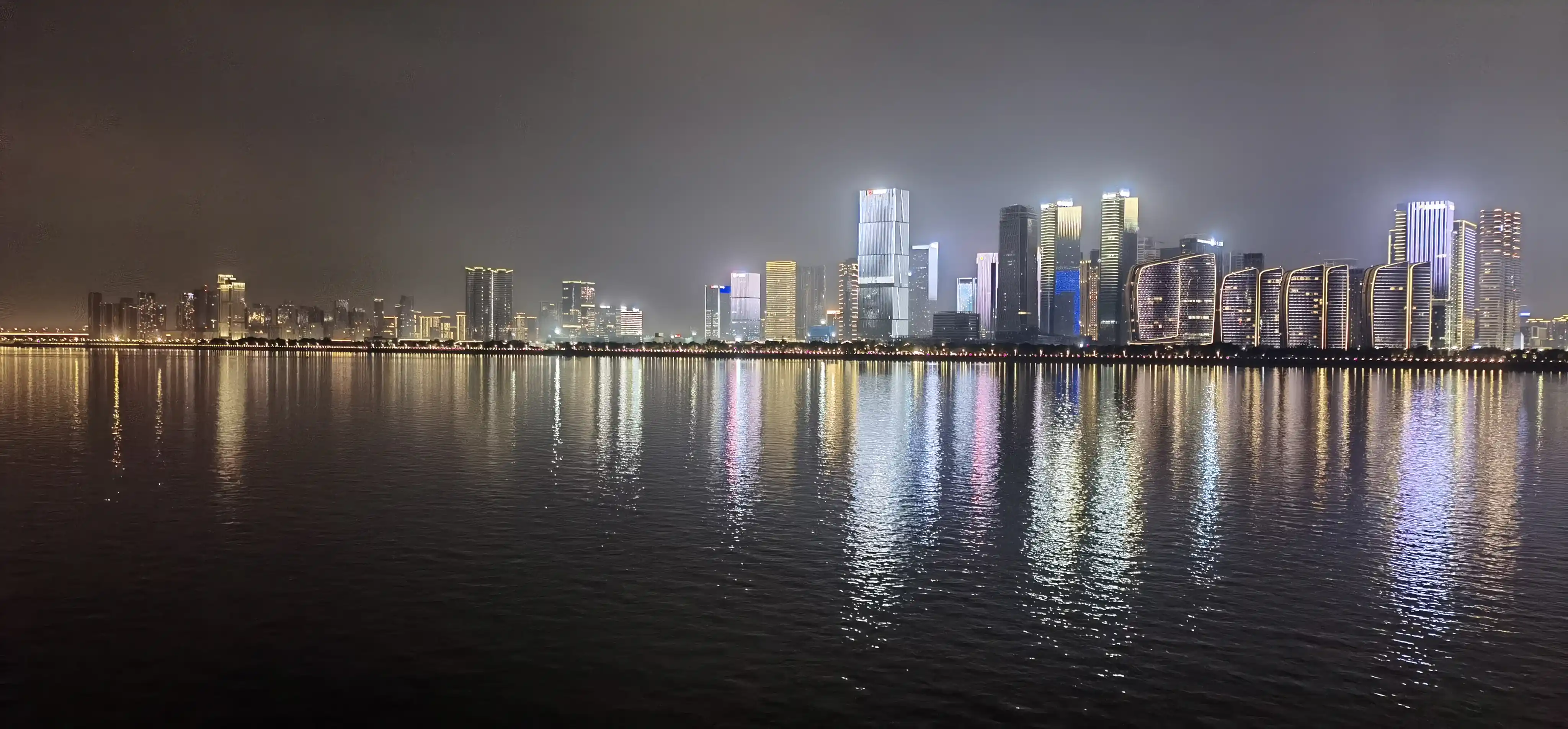 夜晚的钱江世纪城景色 夜晚的钱江世纪城景色