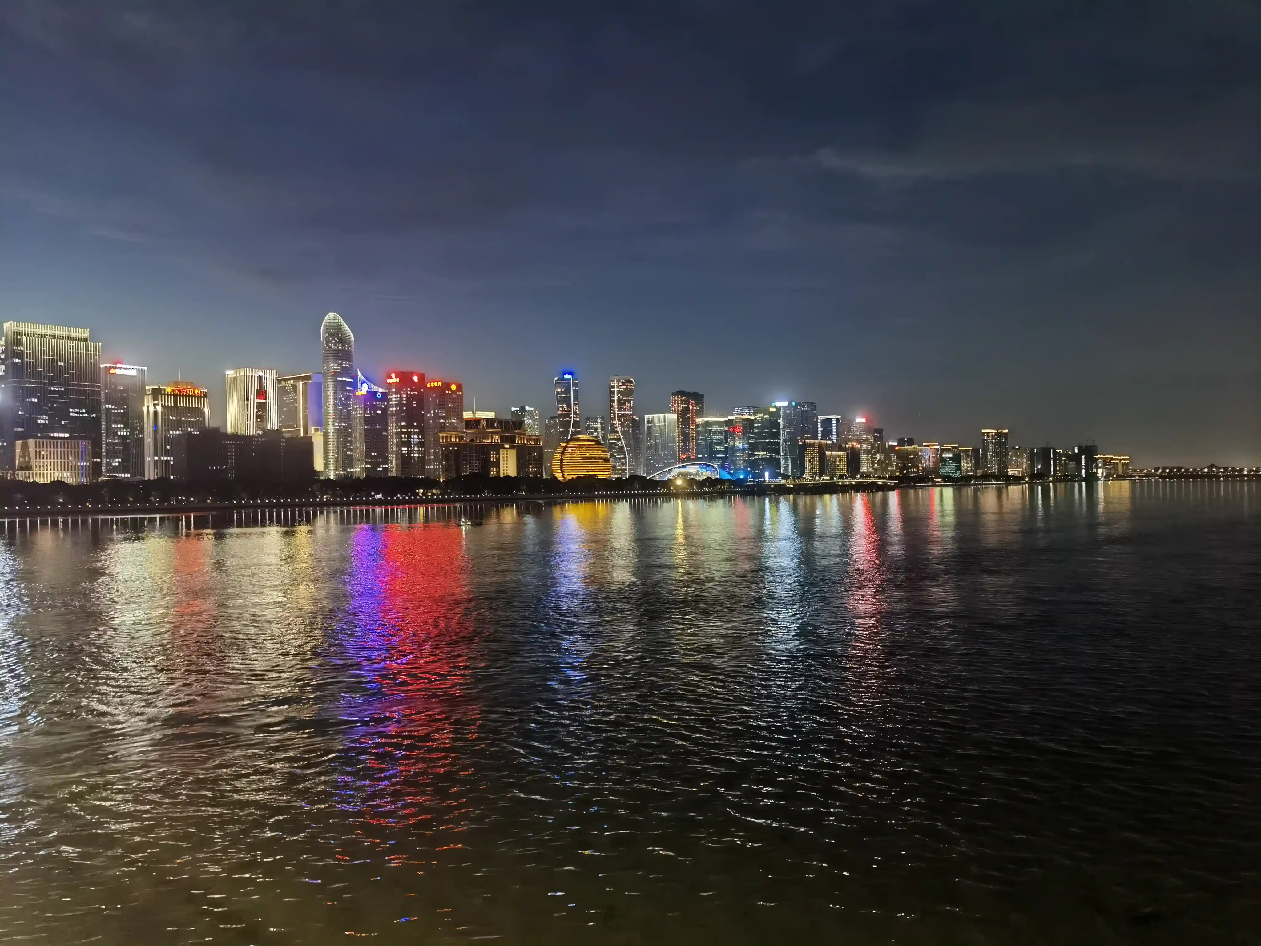钱塘江北岸夜景 钱塘江北岸夜景