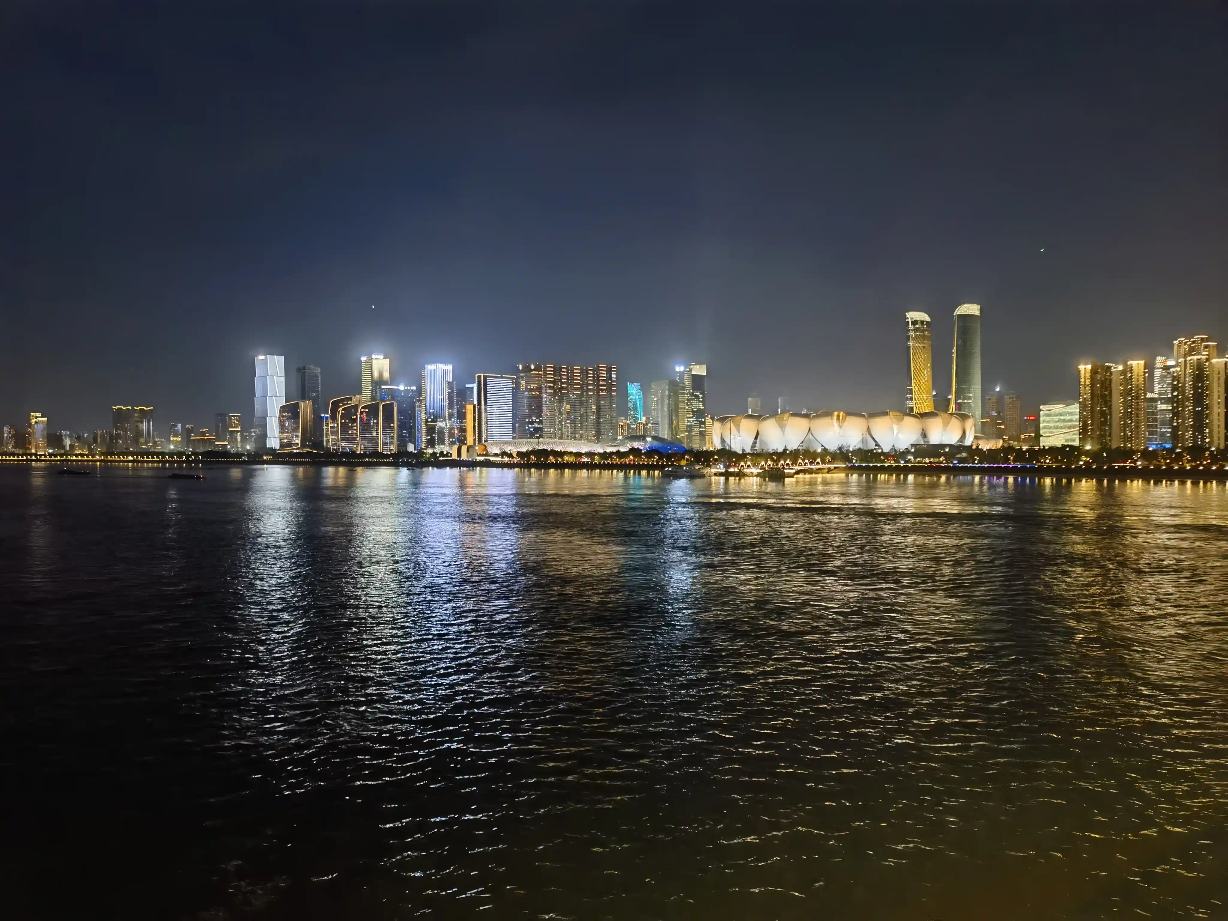 钱塘江南岸夜景 钱塘江南岸夜景